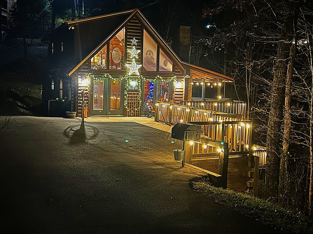 Wonderland Cabin Entrance